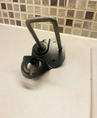 BMW 2 F45 Engine bonnet/hood lock/latch loop/hook 7387165