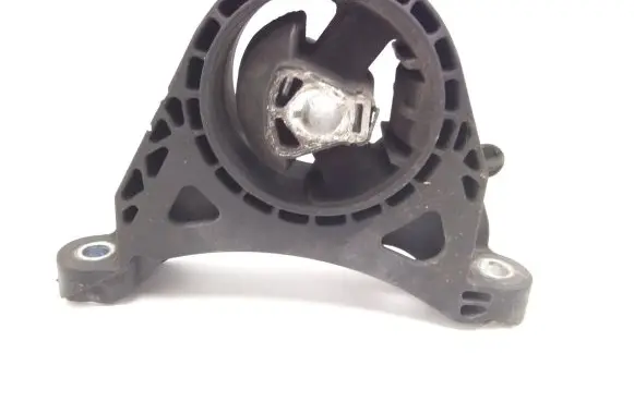 Opel Insignia A Engine mount bracket 13227769