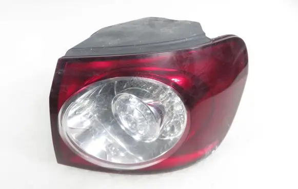 Volkswagen Golf Plus Rear/tail lights 5M0945096L