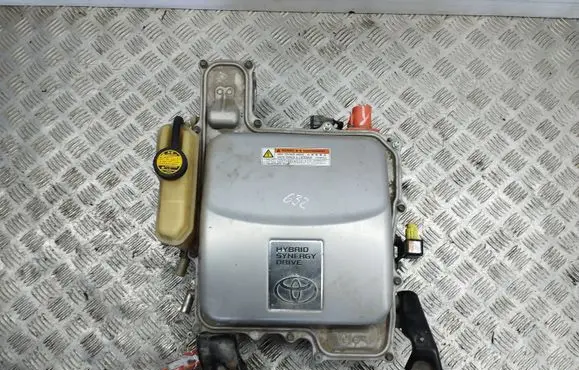 Toyota Prius (XW20) Voltage converter/converter module G6920047120 0H23YA100