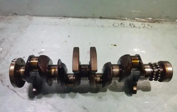 Peugeot 308 Crankshaft 753473334