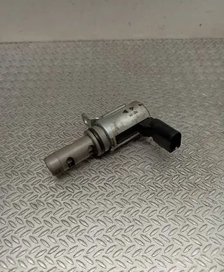 Audi A3 S3 8P Camshaft vanos timing valve 03C906455A 0600