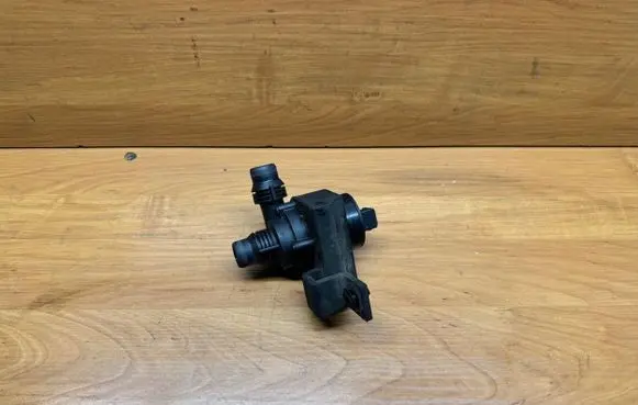 BMW 5 E60 E61 Electric auxiliary coolant/water pump 6917700 70207801 011608T270