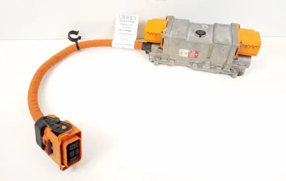 Audi e-tron Voltage converter/converter module 4KE971054A 4KE915217