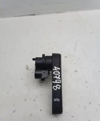 KIA Ceed Engine bonnet (hood) release handle