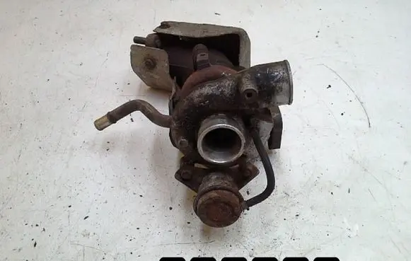 Mitsubishi Pajero Turbo 4213503411