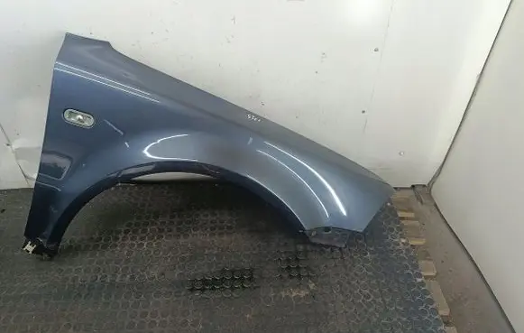 Volkswagen PASSAT B5.5 Fender 
