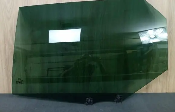 Citroen DS5 Rear door window glass