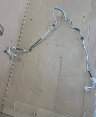 BMW X1 E84 Air conditioning (A/C) pipe/hose 9151734