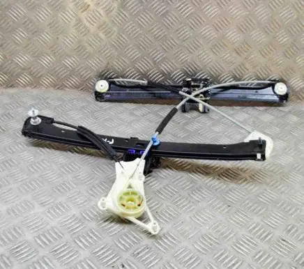 Audi A3 S3 8V Front door electric window regulator 8V4837461