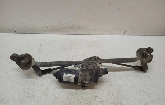 Toyota Corolla E120 E130 Front wiper linkage and motor 8511002150