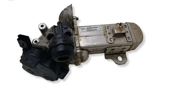 Ford S-MAX EGR valve 30725855 MM111BL V29004027