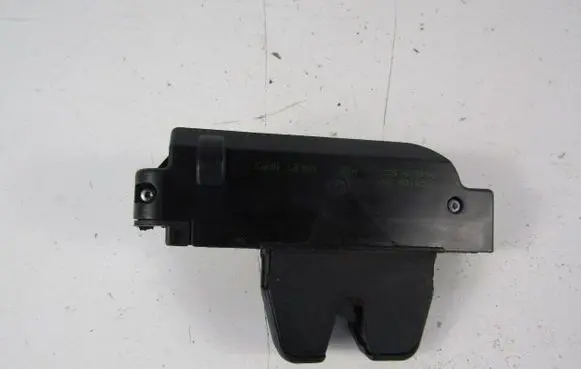 Peugeot 307 CC Tailgate/trunk/boot lock/catch/latch 9646091580