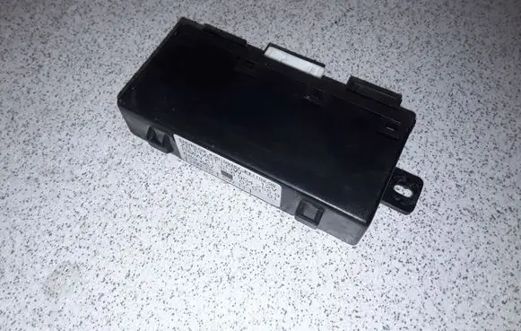 BMW 5 E39 Door control unit/module 61356904255 6904255