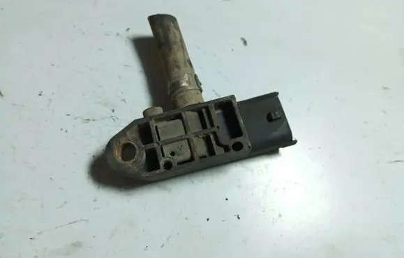 Opel Vectra C Exhaust gas pressure sensor 55198717 0281002771