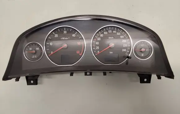 Opel Signum Speedometer (instrument cluster) 13136733JA