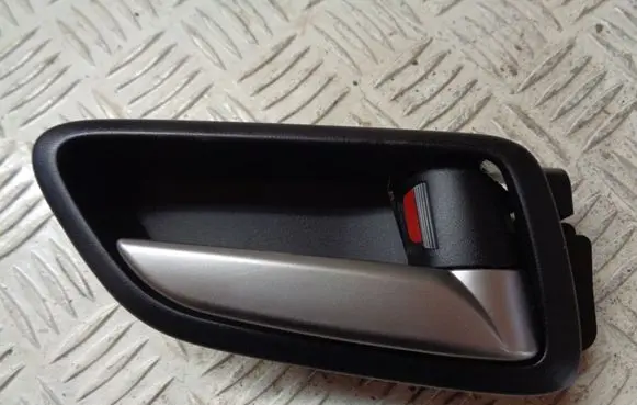 Mazda 2 Front door interior handle