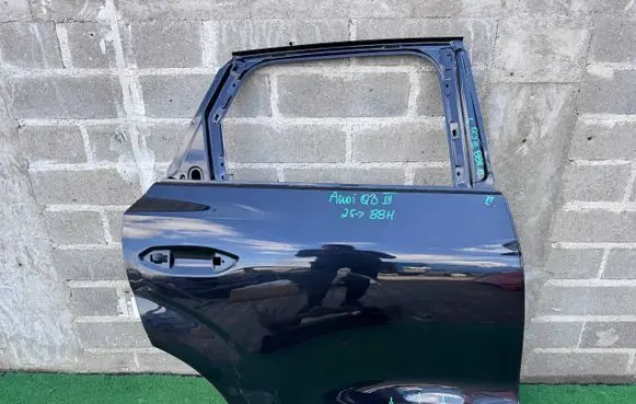 Audi Q3 Rear door 83H833124