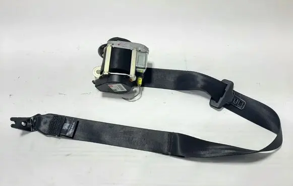 Volvo V40 Rear seatbelt 31292072