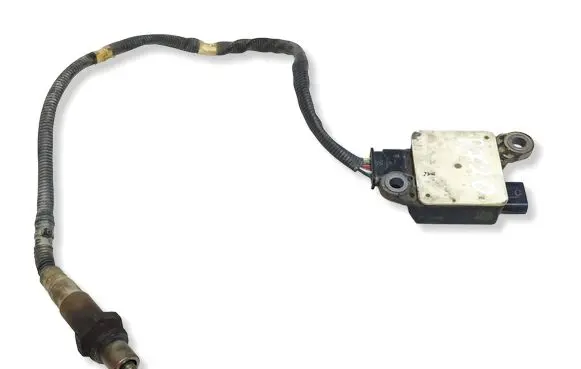 Volkswagen Transporter - Caravelle T6 Lambda probe sensor 04L906261B 1277022964 301392168