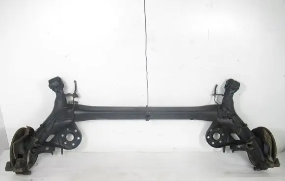 Toyota Auris 150 Rear axle beam 