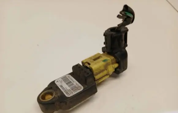 Mitsubishi Outlander Airbag deployment crash/impact sensor 8651A002 39754C TBYME0537Y2695