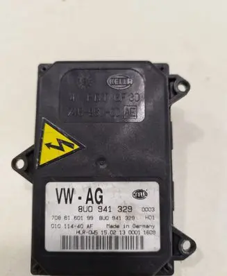 Volkswagen Touareg II Light module LCM 8U0941329