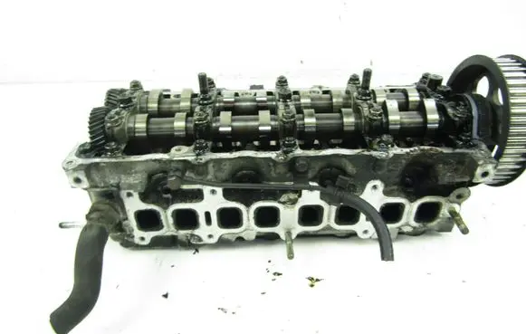 Opel Meriva A Engine head 