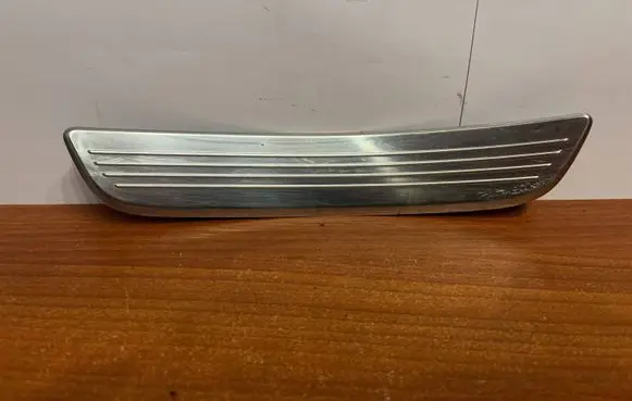 Mercedes-Benz E W213 Rear sill trim cover A2056800135