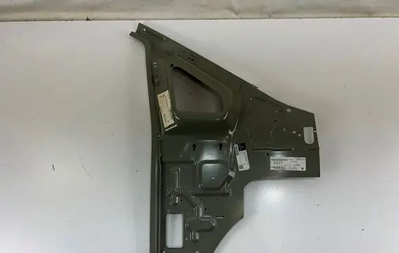 Mercedes-Benz Vito Viano W447 Front door card panel trim A4476203500