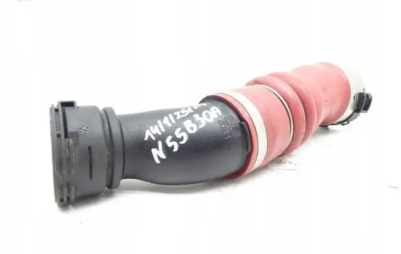 BMW 5 F10 F11 Intercooler hose/pipe 7583728