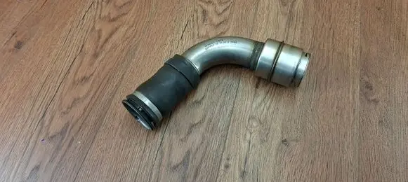 Renault Laguna III Intercooler hose/pipe 8201047770