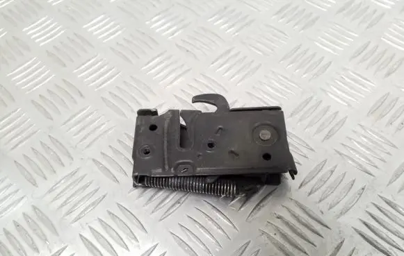 Volvo XC90 Engine bonnet (hood) release handle 32226109