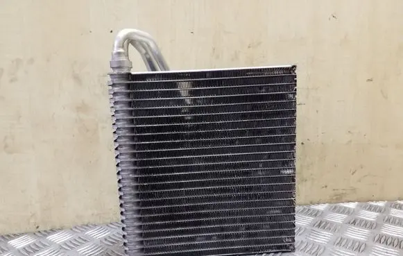 Mini Cooper Countryman R60 Air conditioning (A/C) radiator (interior) 