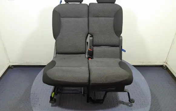 Chevrolet Combo Front passenger seat 