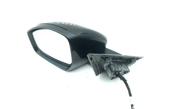 Jaguar F-Pace Front door electric wing mirror