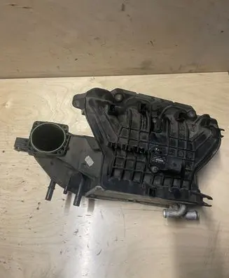 Volkswagen Tiguan Intake manifold 03C129711AD 03C145749C