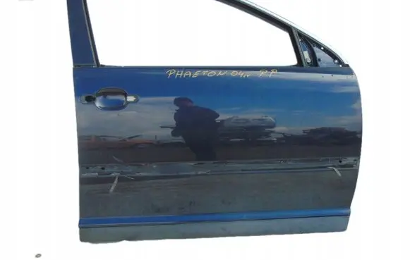 Volkswagen Phaeton Front door