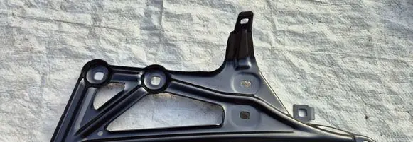BMW X1 F48 F49 Fender mounting bracket 7427129