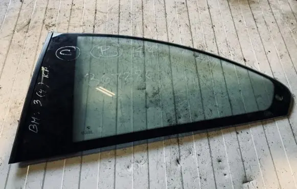 BMW 3 E46 Rear side window