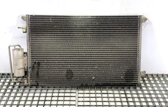Opel Vectra C Coolant radiator 24418362