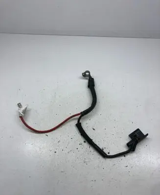 Volkswagen PASSAT B8 Positive cable (battery) 5Q0971228K