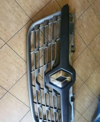 Renault Master III Front grill 3L989100001 18N79 HS08601869
