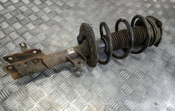 Nissan X-Trail T31 Front shock absorber with coil spring