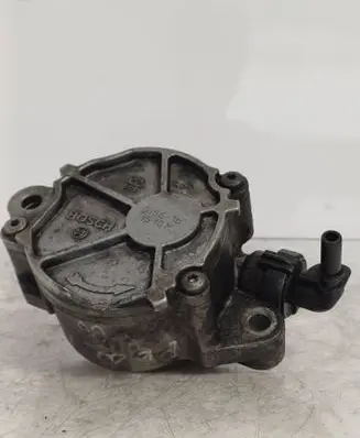 Peugeot 207 Vacuum pump D1561B 1510M