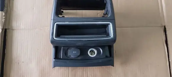 Audi A6 S6 C7 4G Cigarette lighter 4G0919565A