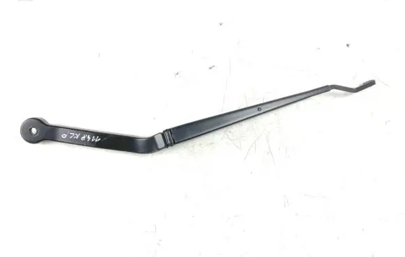 BMW X5 F15 Front wiper blade arm 7304069