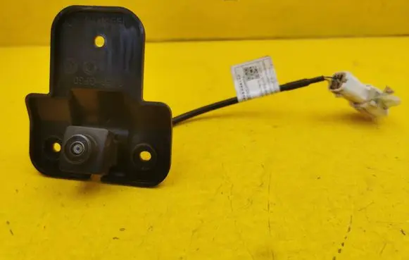 MG MG5 II Front bumper camera 10938362 20220301 M0021526