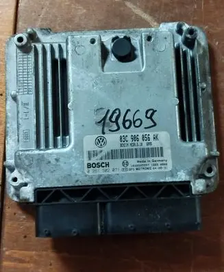 Skoda Octavia Mk2 (1Z) Engine control unit/module 03C906056AK 0261S02071