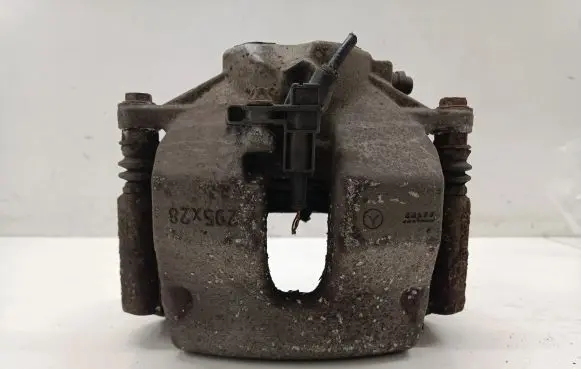Mercedes-Benz C W204 Front brake caliper